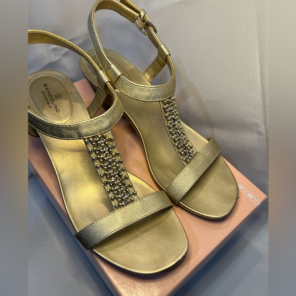 Gold wedge sandals - Picture 5 of 5